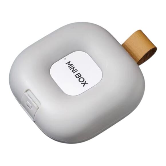 Small Pill/Vitamin Organizer Travel Daily Portable Container Purse Pocket,Compac - Picture 1 of 6